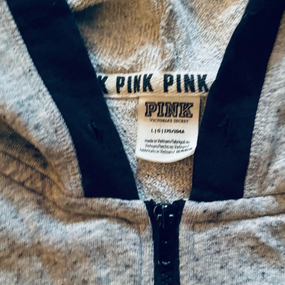 Pink vs zip up - Picture 5 of 5